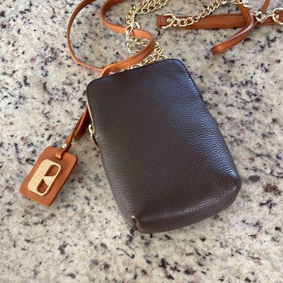 Valentina Womens Pebbled Leather Chain Strap Crossbody Bag Brown NWT - Picture 5 of 9
